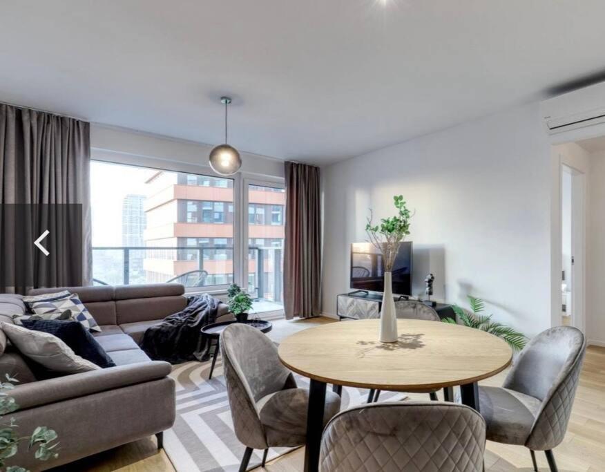 Klinger Apartment Bratislava Eksteriør billede